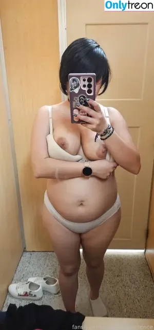Lunamarieessence / msluluberries nude photo #0020