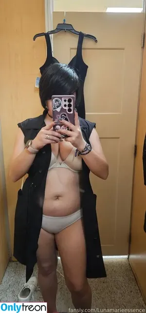 Lunamarieessence / msluluberries nude photo #0021