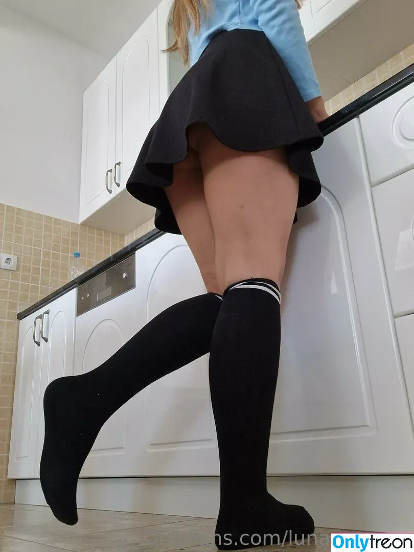 lunamoonnn голая photo #0060 (lunarmoon)