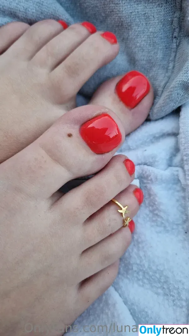 lunamoonnn nude photo #0100 (lunarmoon)