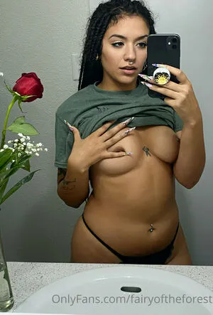 lunamorgantv / luna_morgaciova nude photo #0066