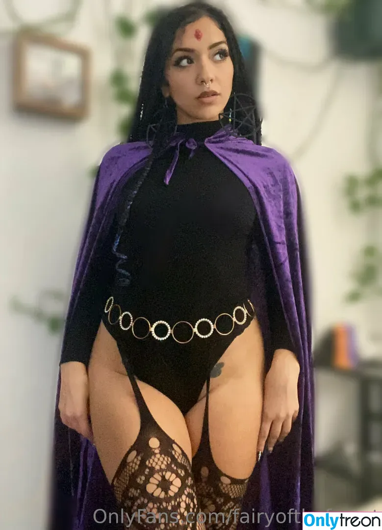 lunamorgantv nude photo #0047 (luna_morgaciova)