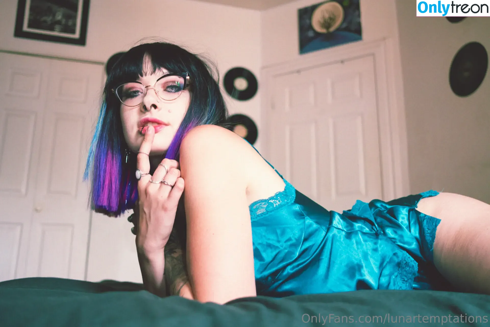 lunartemptations nude photo #0241 (thatlunartemptation)