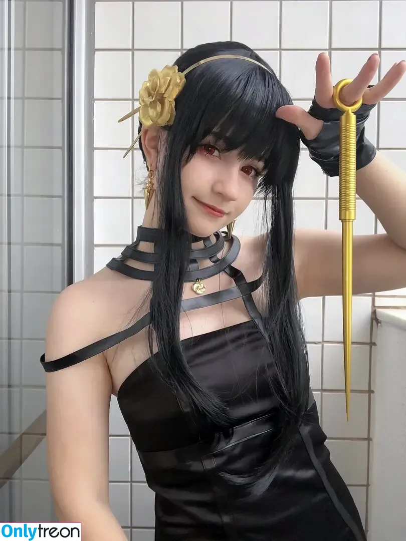 Lunarun nude photo #0004 (lunarun25 / lunaruna)