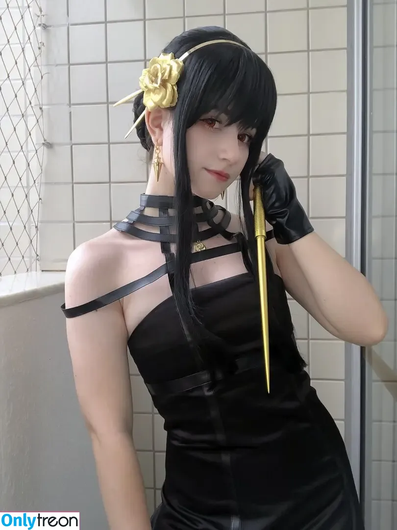 Lunarun nude photo #0009 (lunarun25 / lunaruna)