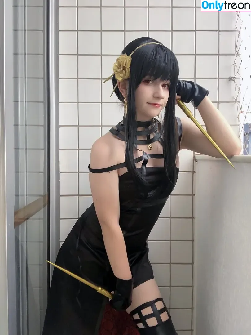 Lunarun nude photo #0013 (lunarun25 / lunaruna)