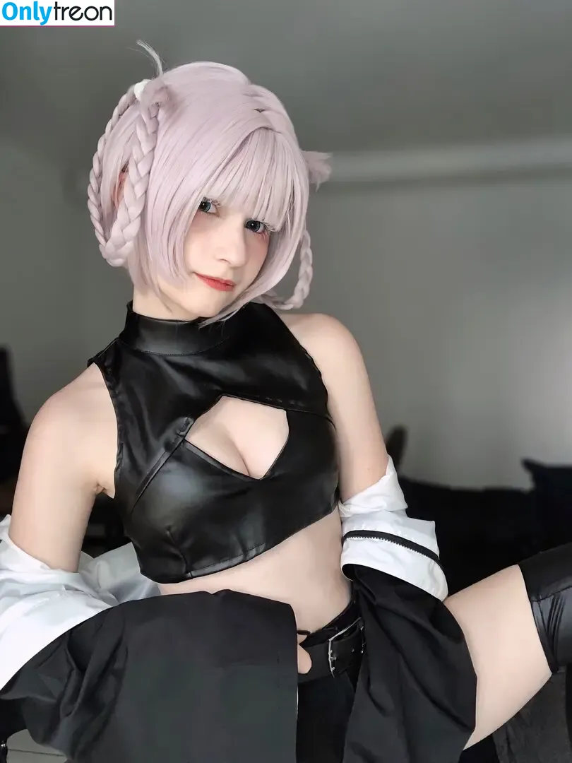 Lunarun nude photo #0040 (lunarun25 / lunaruna)