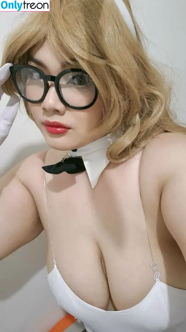 lunatricxx голая photo #0001 (lunatricxxx)