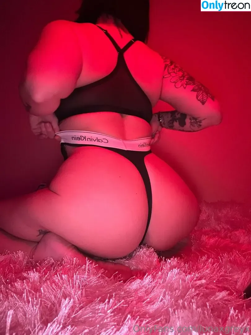 lunaxgreyx голая photo #0003 (lunaxgreyx)