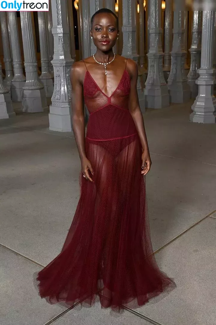 Lupita Nyong'o голая photo #0114 (lupitanyongo)