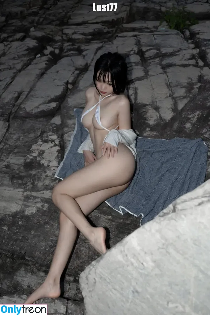 _Lust77 nude photo #0086 (LustSeven_7 / 柒柒)