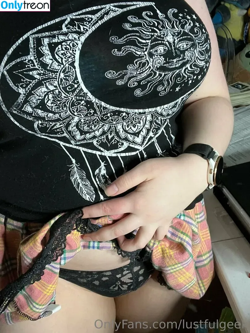 lustfulgeek голая photo #0145 (14_a_c_14 / abbyandcourtney)
