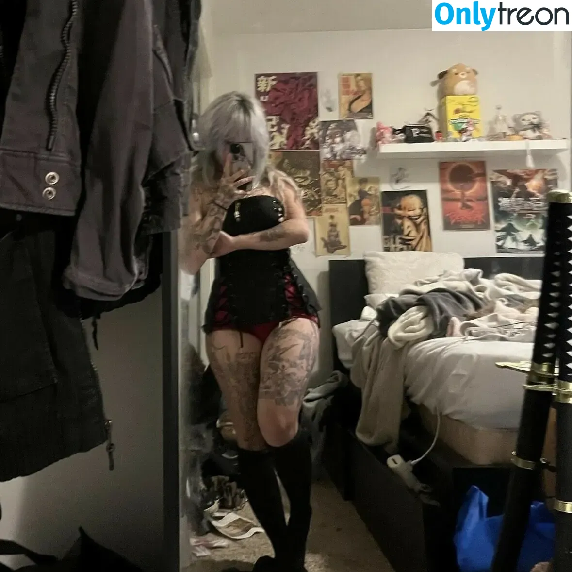 lustr0t nude photo #0016 (lustr0t)