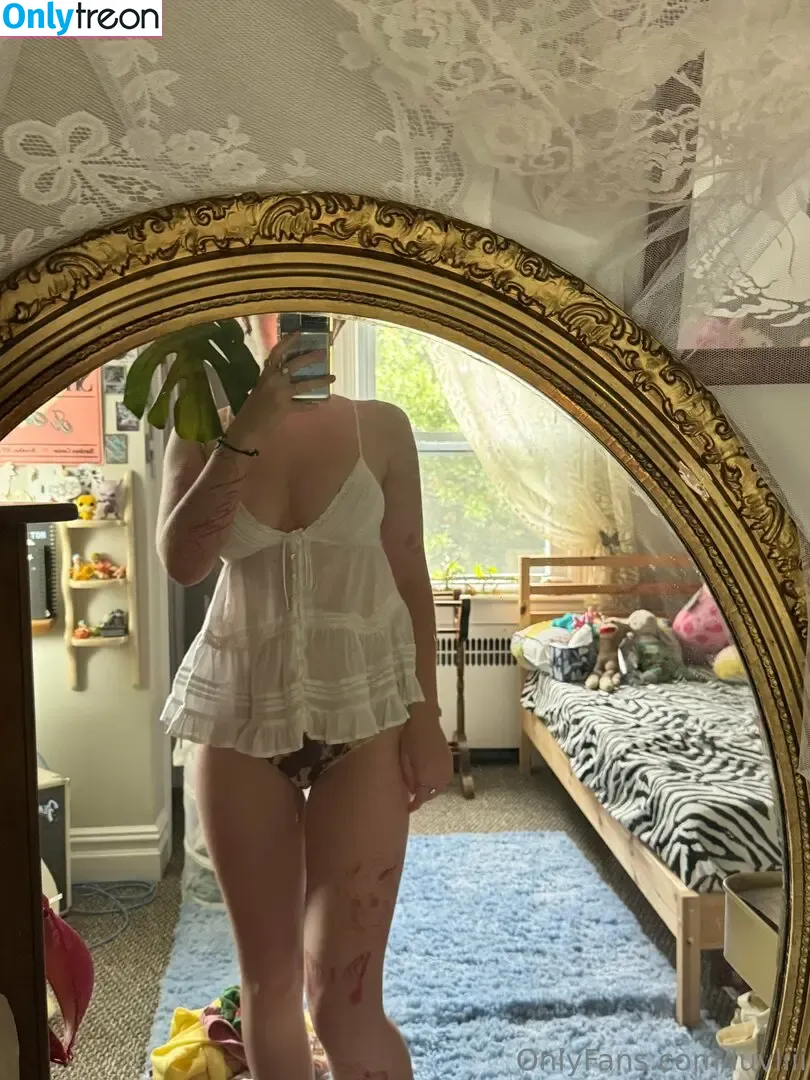 Luvliii nude photo #0378 (meatloafyyy / shmeatloafyyy)