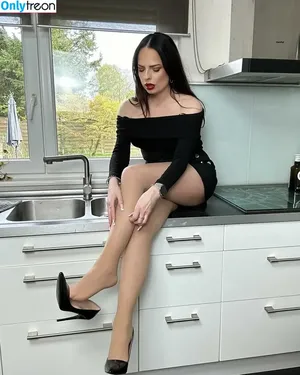Luxe Bella Donna / luxe_bella_donna / theebelladonnax nude photo #0037