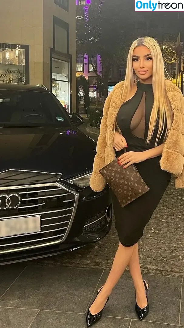 Luxuryysana MYM nude photo #0009 (luxuryysana / sanaluxury_fanpageoff)