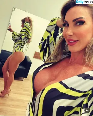 Luziane Baierle / lubaierle_oficial фото голая #0003