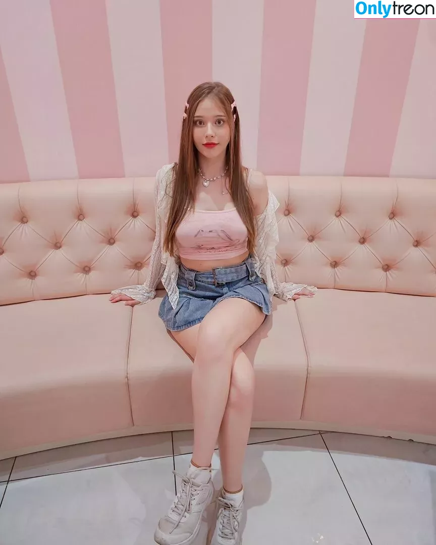 Lyasyaa nude photo #0110 (Lyasya / Viola / _llyasya / layssa)