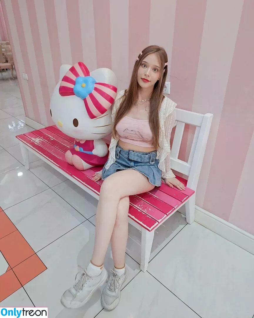 Lyasyaa nude photo #0113 (Lyasya / Viola / _llyasya / layssa)