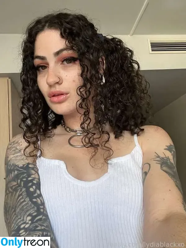 Lydia Black nude photo #0074 (lydblack.xo / lydiablackxo)