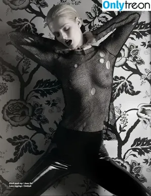 Lydia Hearst / lydiahearst nude photo #0014