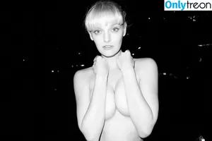 Lydia Hearst / lydiahearst nude photo #0022