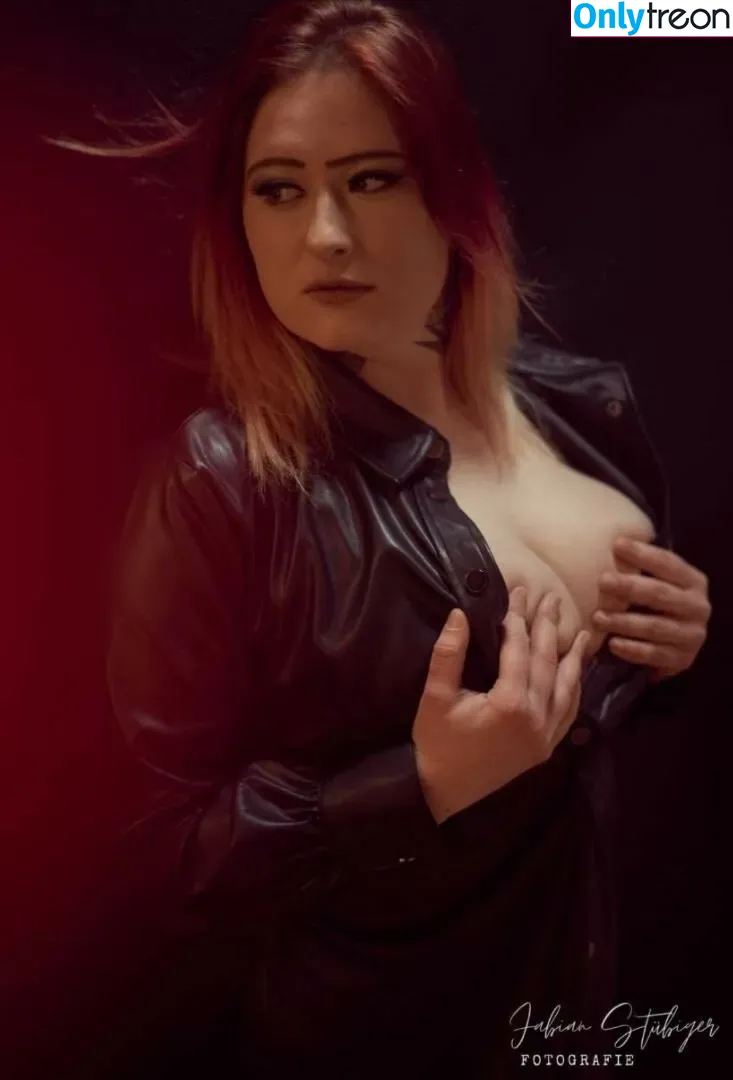 lydiareichelxx nude photo #0002 (lydiacampbell)