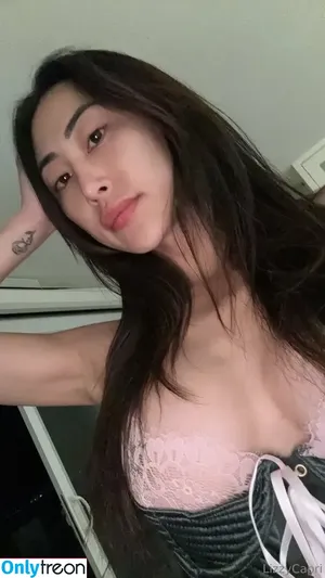 lylachai / lashesbylachai nude photo #0039