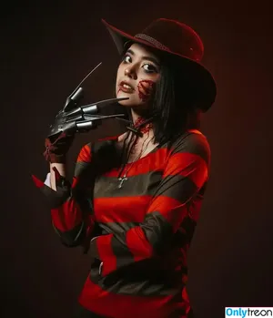 Lynda Parra / Lyndaparra / lynda_parra nude photo #0100