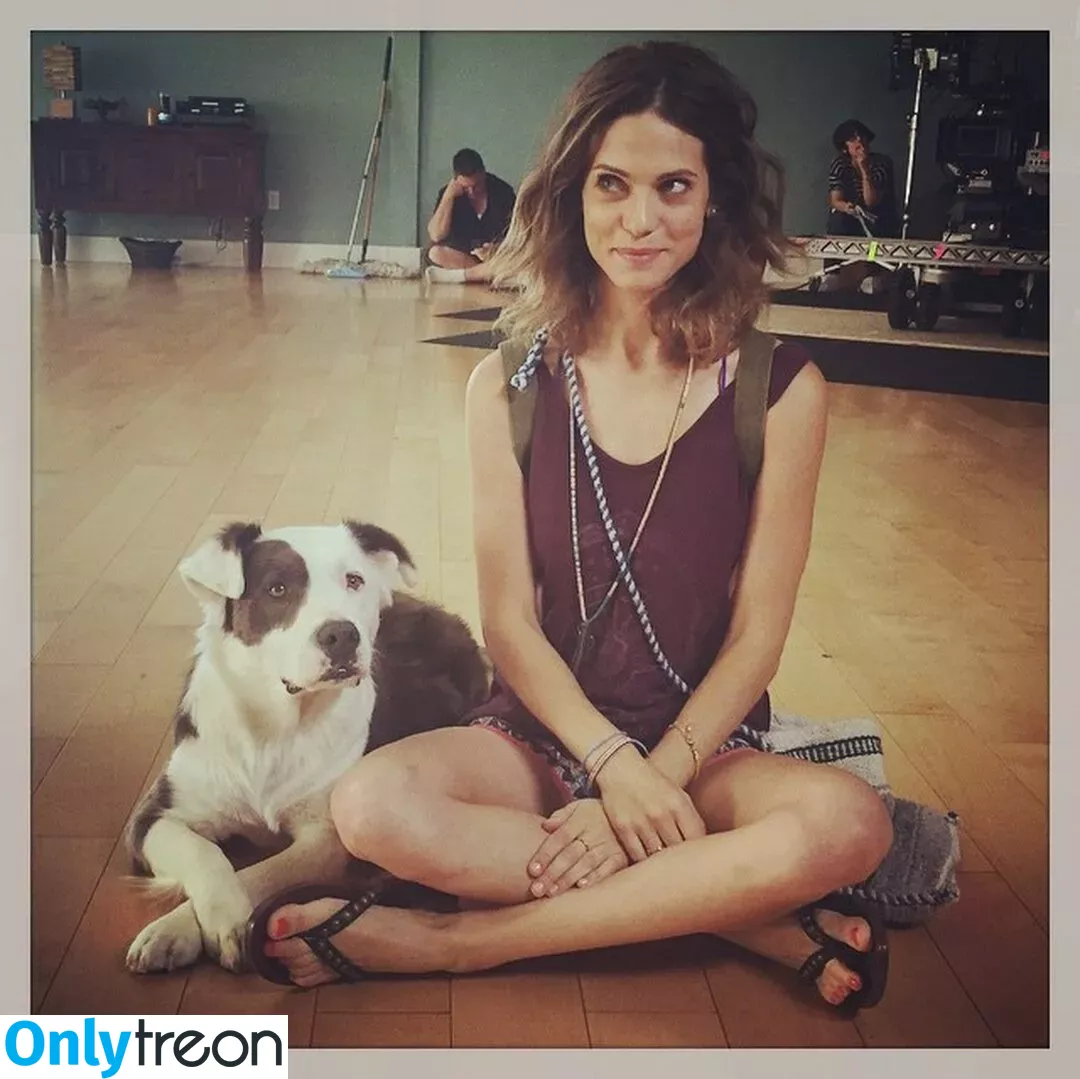 Lyndsy Fonseca голая photo #0018 (LyndsyMFonseca / lyndsyfonseca)