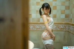 LynnLi7698 / 学徒林恩 / 幼水铃衣 / 幼水铃衣m nude photo #0071