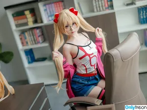 LynnLi7698 / 学徒林恩 / 幼水铃衣 / 幼水铃衣m nude photo #0181