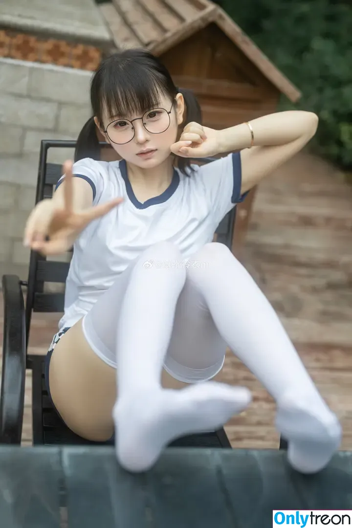 LynnLi7698 nude photo #0011 (学徒林恩 / 幼水铃衣 / 幼水铃衣m)