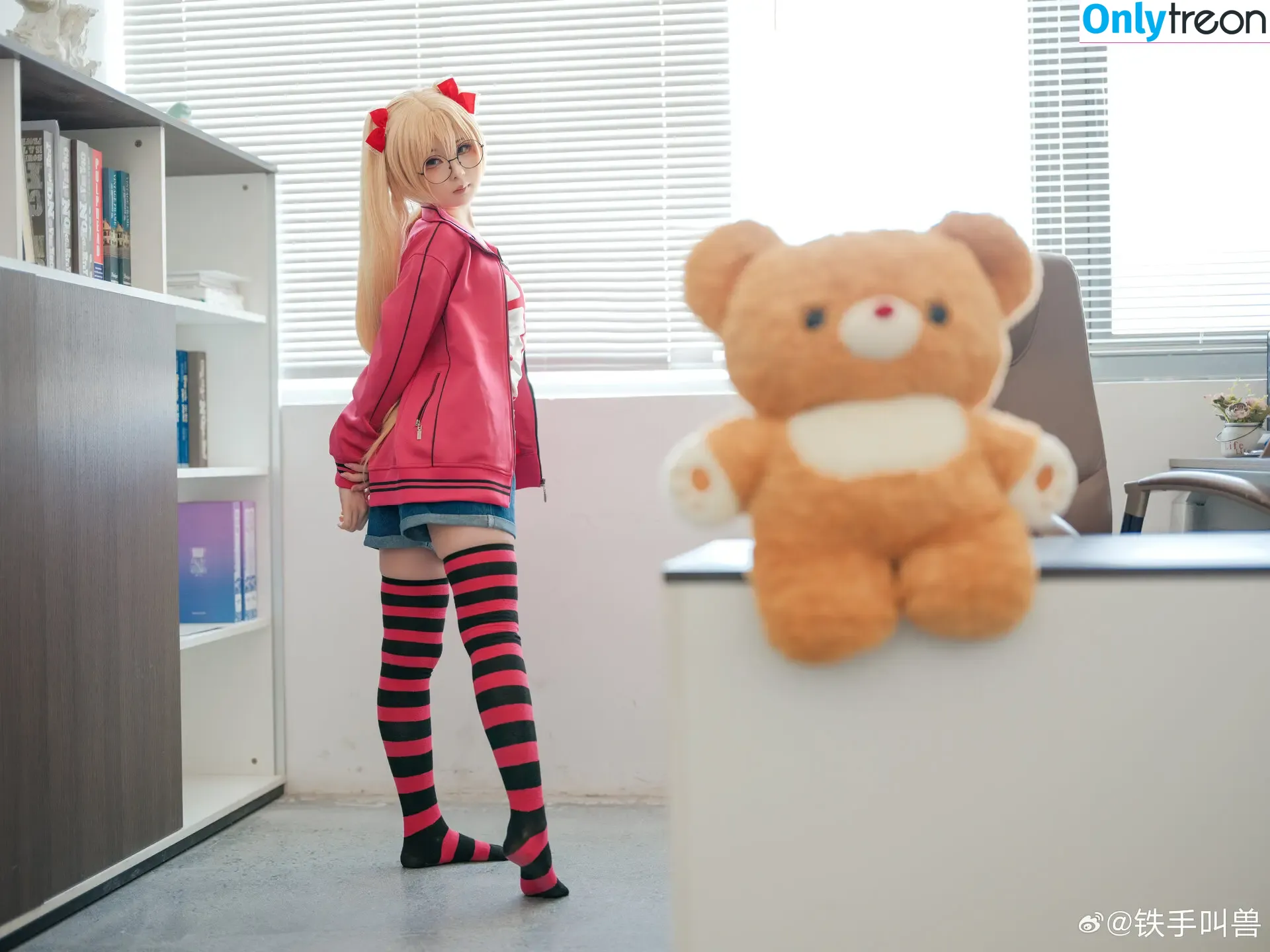 LynnLi7698 nude photo #0179 (学徒林恩 / 幼水铃衣 / 幼水铃衣m)