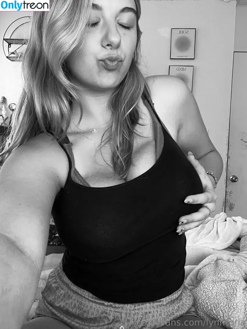 lynntoria nude photo #0021 (lynntoriaaaaa)