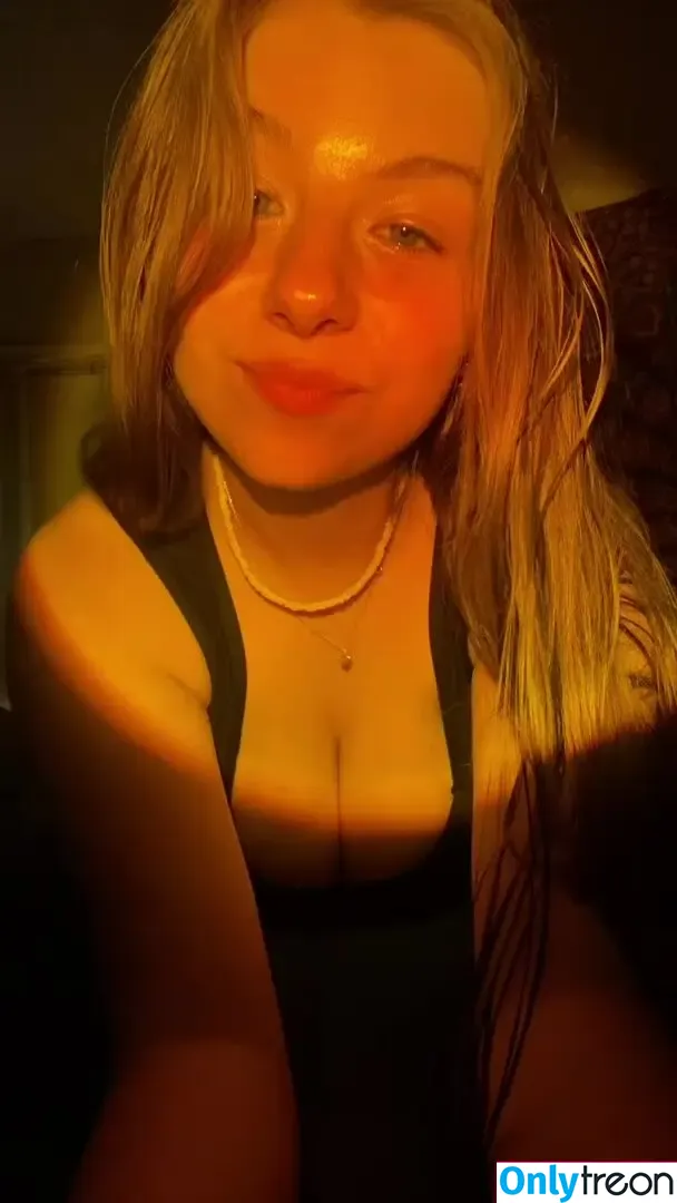 lynntoria nude photo #0163 (lynntoriaaaaa)