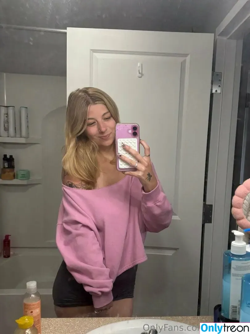 lynntoria голая photo #0304 (lynntoriaaaaa)