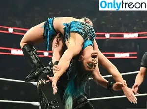 Lyra Valkyria / WWE / real_valkyria nude photo #0223