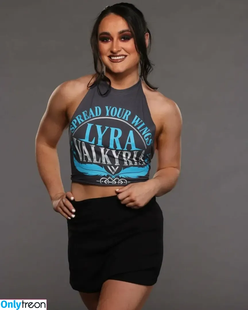 Lyra Valkyria голая photo #0004 (WWE / real_valkyria)