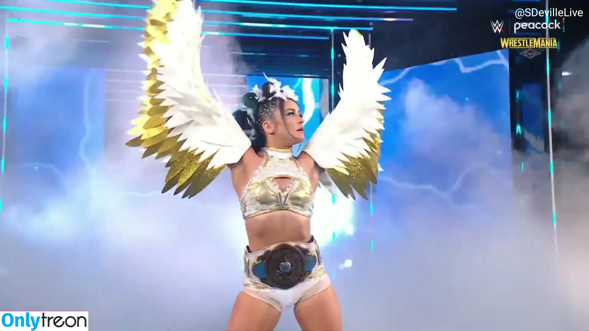 Lyra Valkyria nude photo #0207 (WWE / real_valkyria)