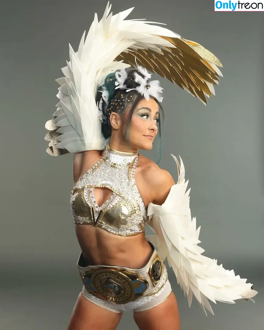 Lyra Valkyria голая photo #0232 (WWE / real_valkyria)