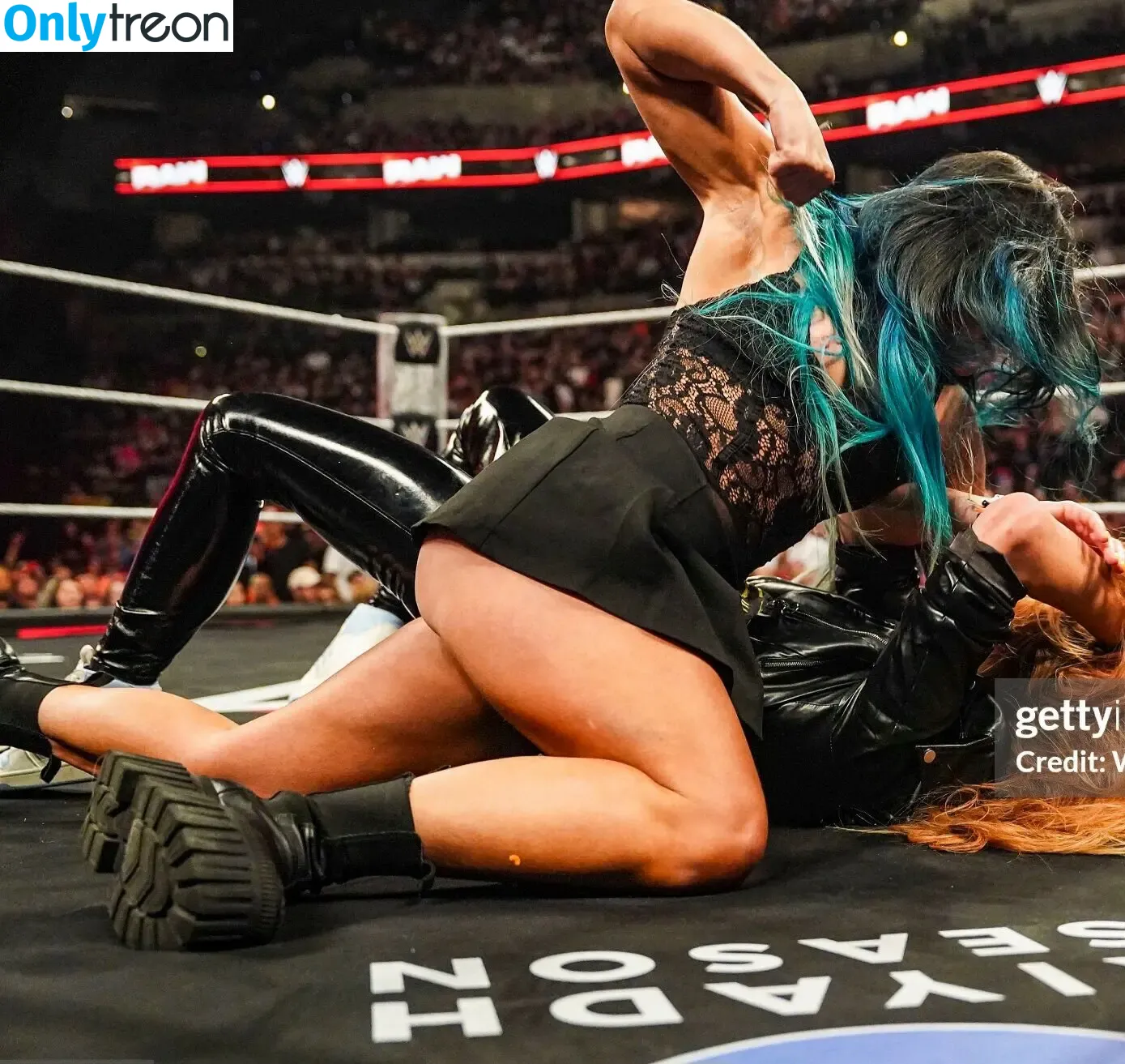 Lyra Valkyria nude photo #0257 (WWE / real_valkyria)