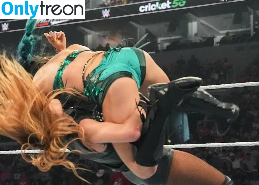 Lyra Valkyria nude photo #0269 (WWE / real_valkyria)
