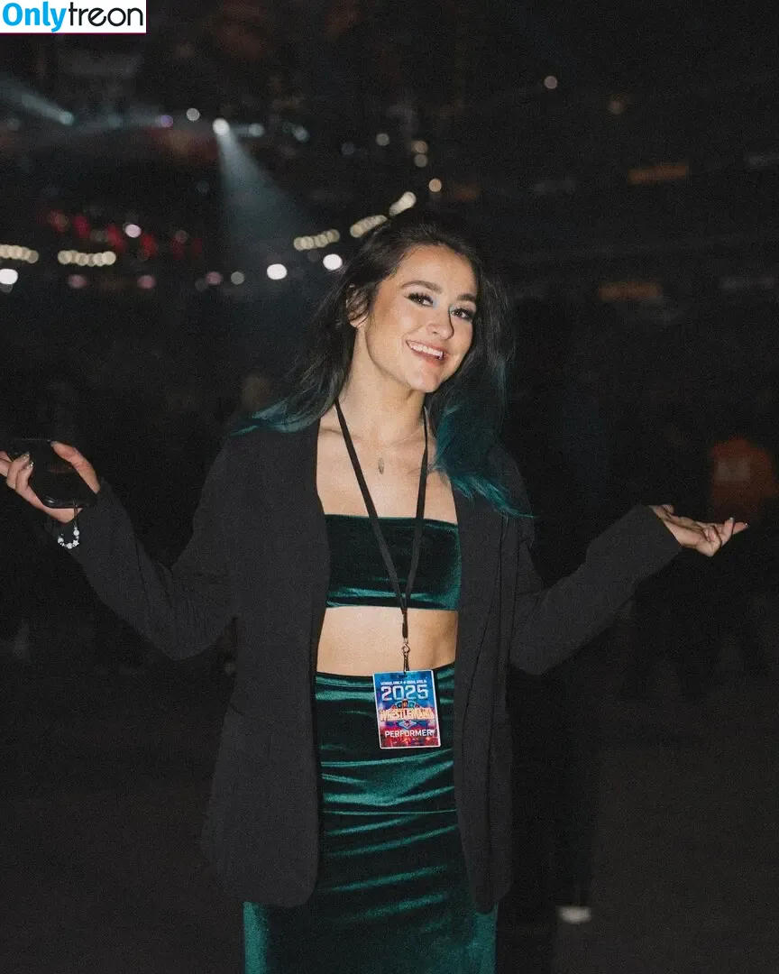 Lyra Valkyria голая photo #0284 (WWE / real_valkyria)