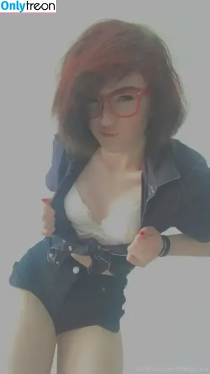  nude photo #0008