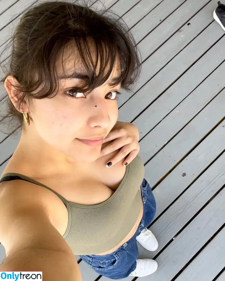 Lyssalevin nude photo #0030 (lyssadelenex)