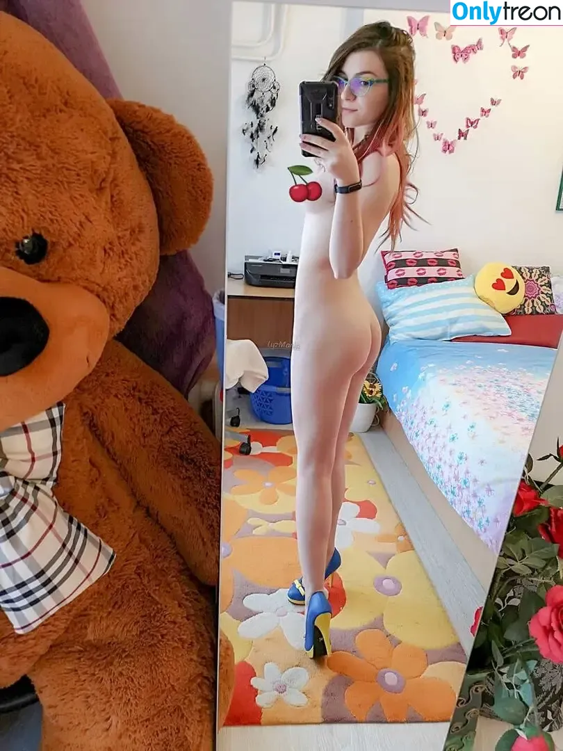 Lyzmania nude photo #0859 (lyzmania_)