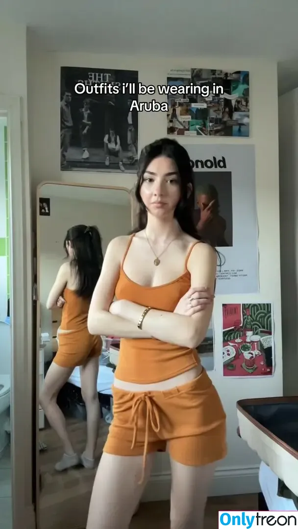 Lyzzahh nude photo #0052 (lizaseri / love_lilah / ugh_liza)