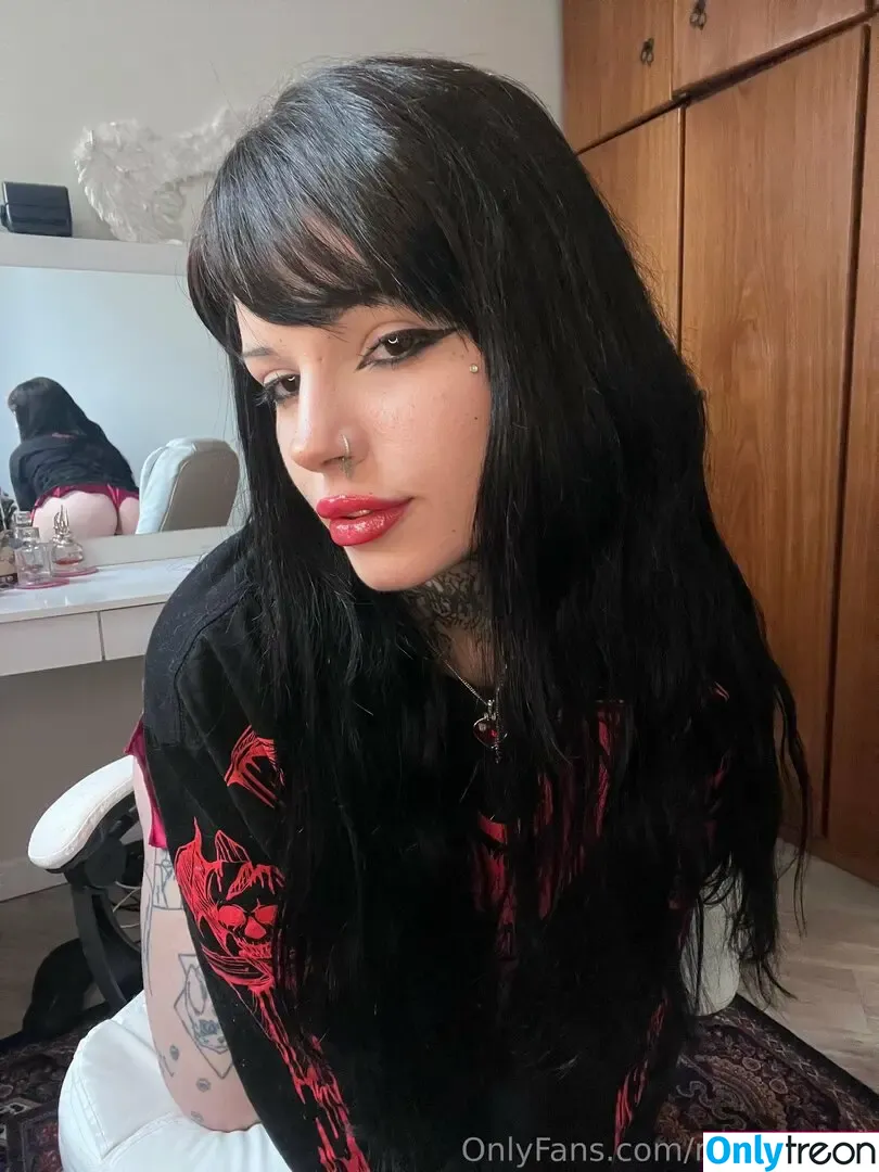 m1zzsand1 nude photo #0018 (m11llzz)