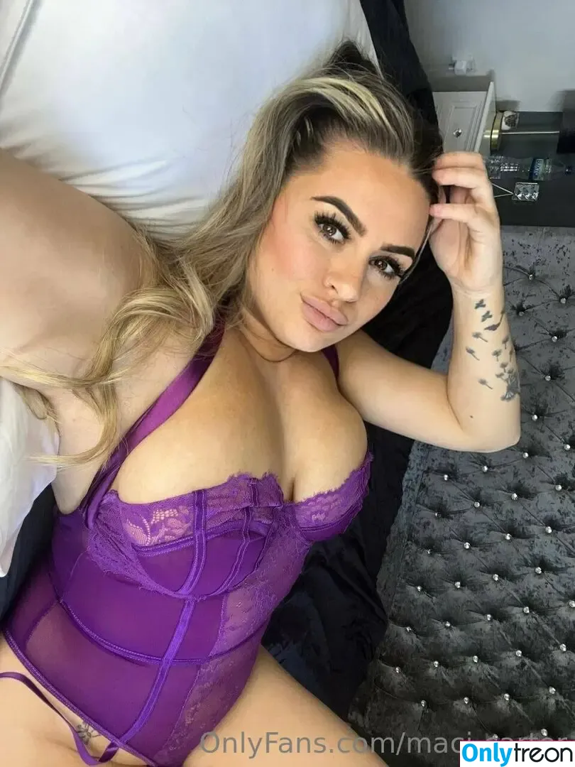 Maci-Carter nude photo #0707 (macicarterox / macivip / missmaci17)